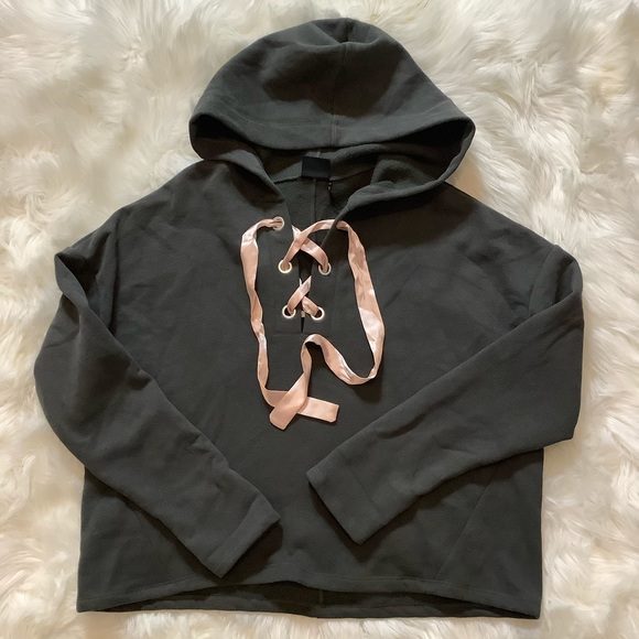 Urban Outfitters Women Out From Under Cozy Lace-Up Hoodie Sweatshirt Size Large - Picture 3 of 5